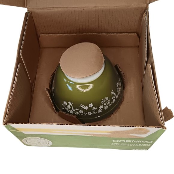 SOLD - Vintage Pyrex Spring Blossom Crazy Daisy Mixing Bowls Set Of Three New - Picture 9 of 16